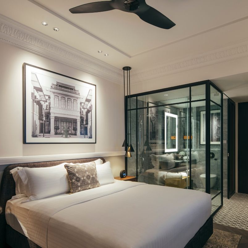Crystal Club Deluxe