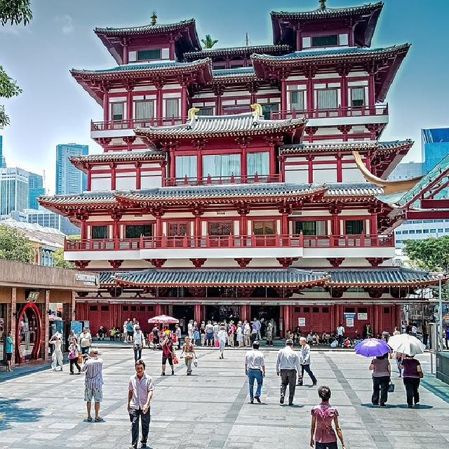 Chinatown & Ann Siang Hill Tour (Half day)